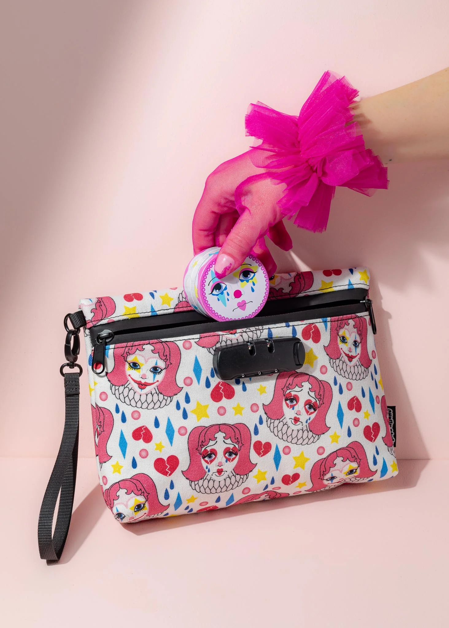 CLOWN GIRL GRINDER - Image 3