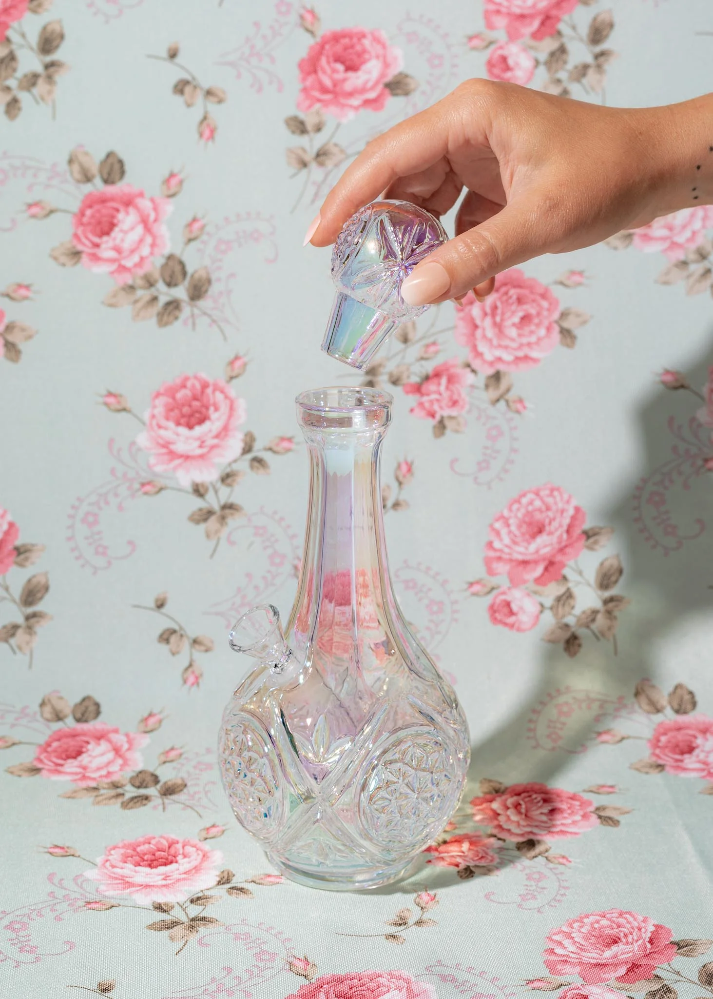 DECANTER BONG - CLEAR IRIDESCENT - Image 3
