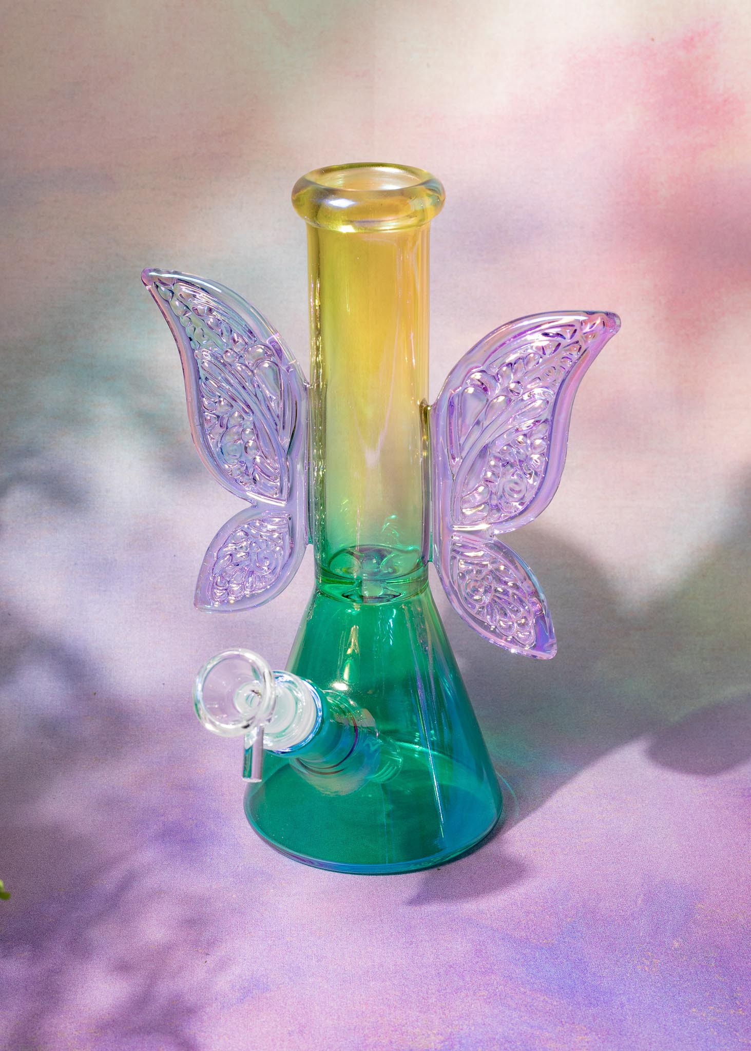 FAIRY WINGS BEAKER BONG - Image 3