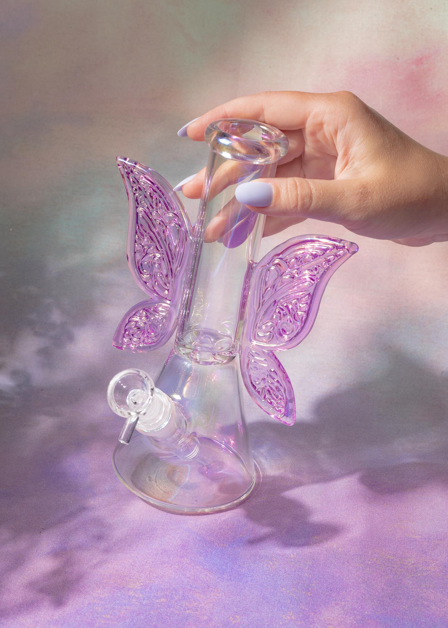 FAIRY WINGS BEAKER BONG - Image 4