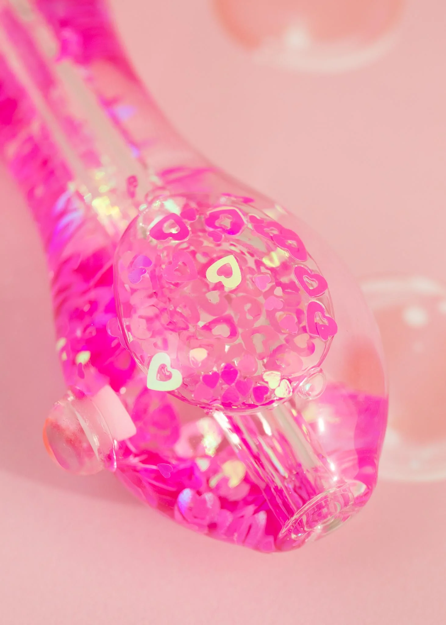 FREEZABLE HEART GLITTER PIPE - Image 4