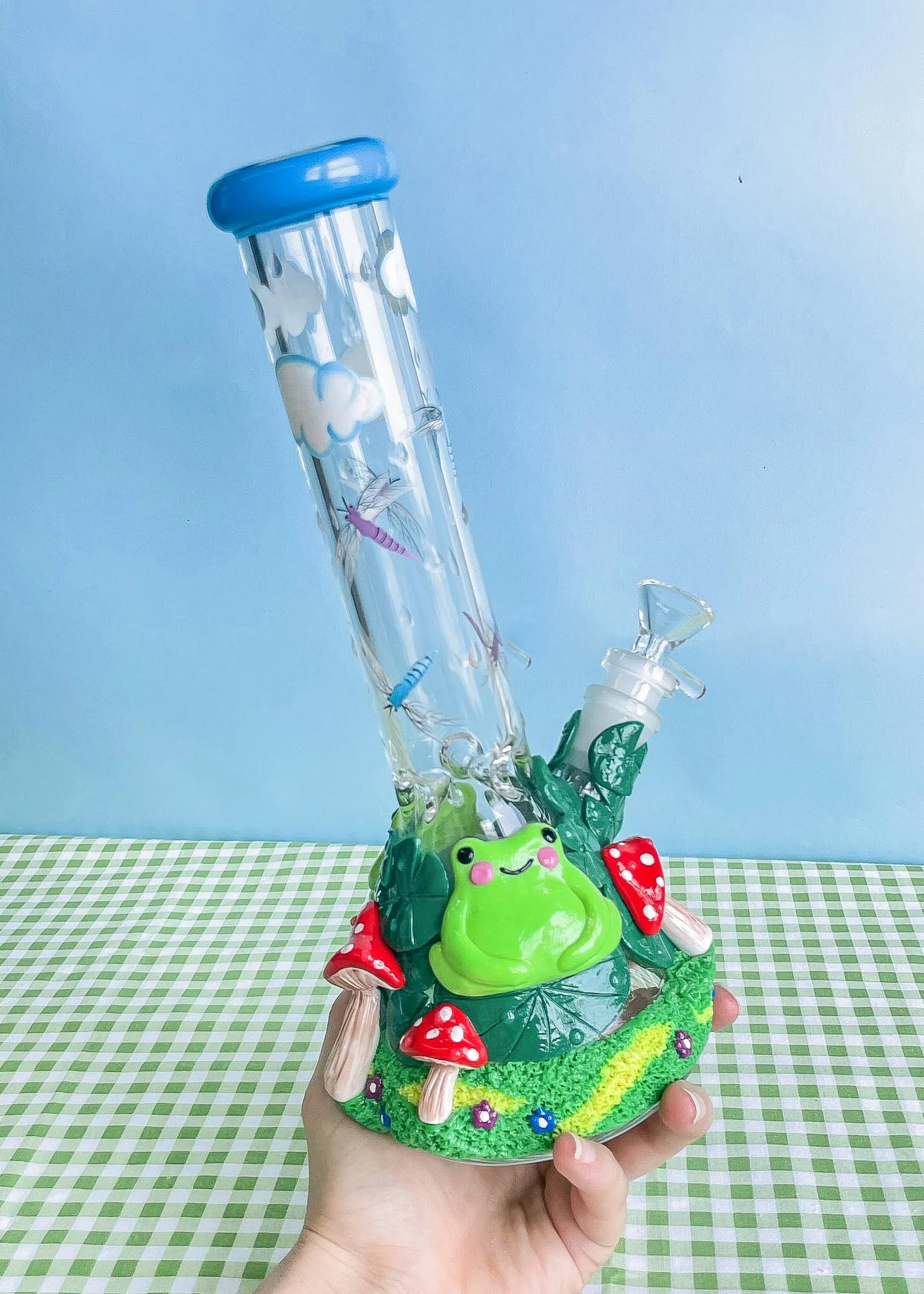 “FRONG” FROG BONG 10" - Image 11